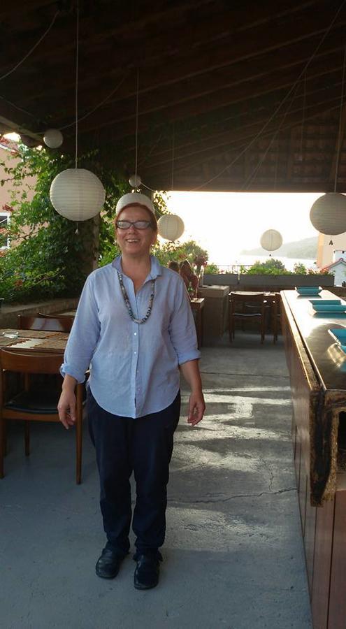 Amarcord Skola Bed & Breakfast Veli Rat Ngoại thất bức ảnh